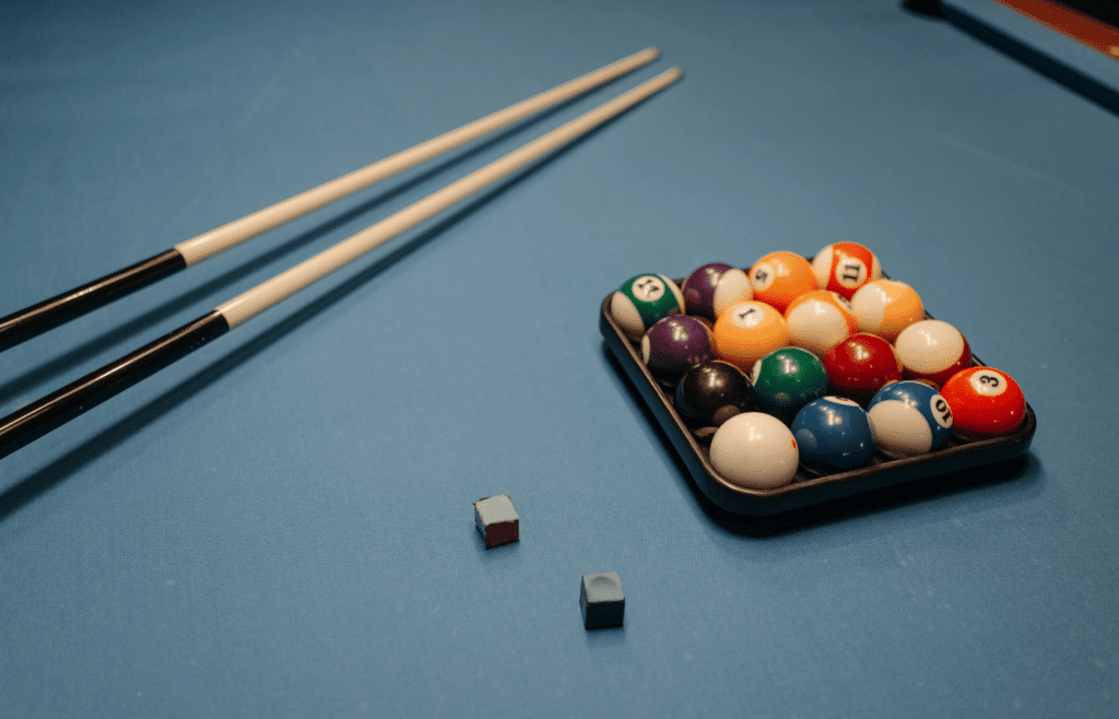 Can You Paint a Pool Cue Stick?