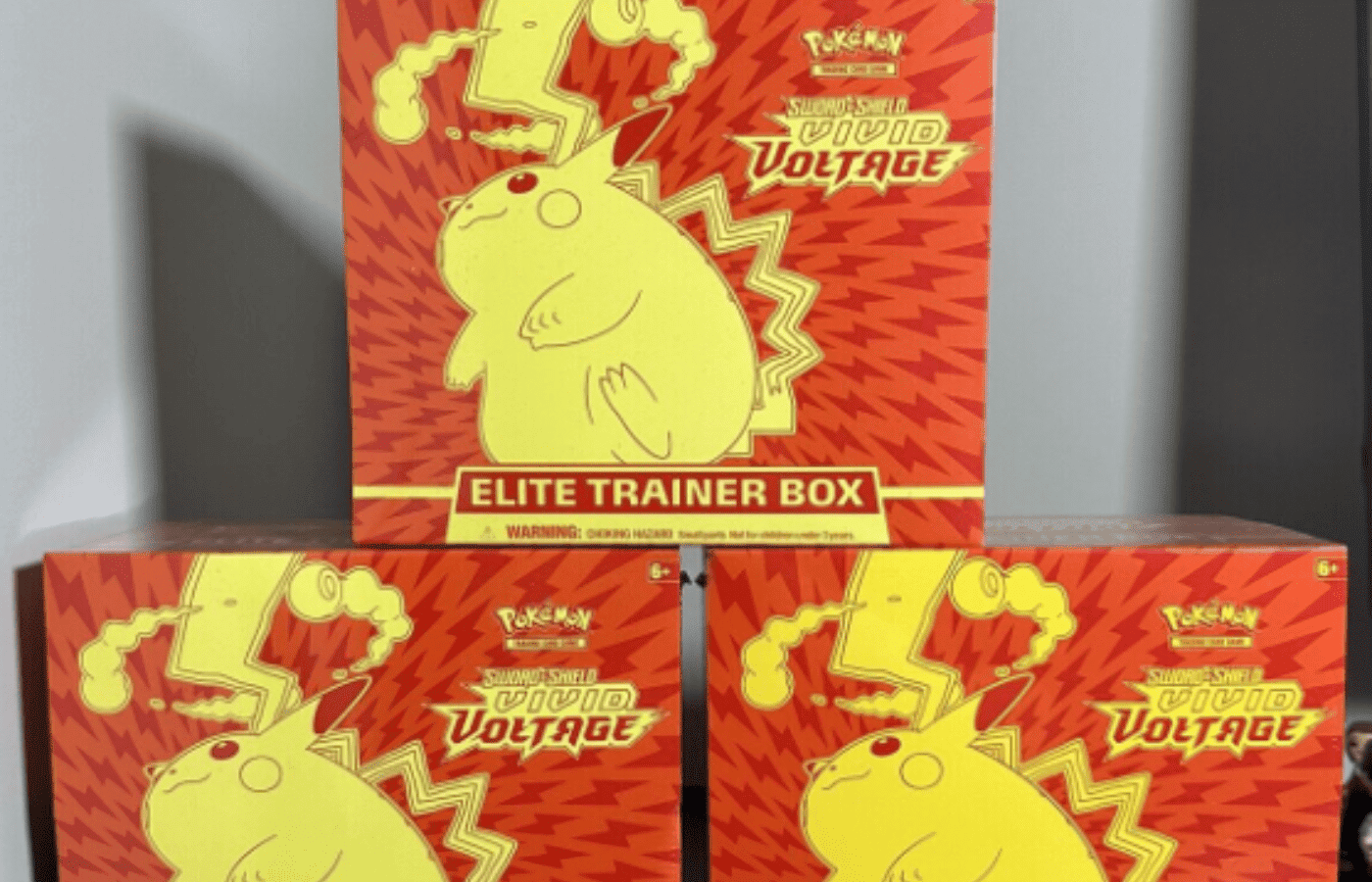 how many cards fit in an elite trainer box